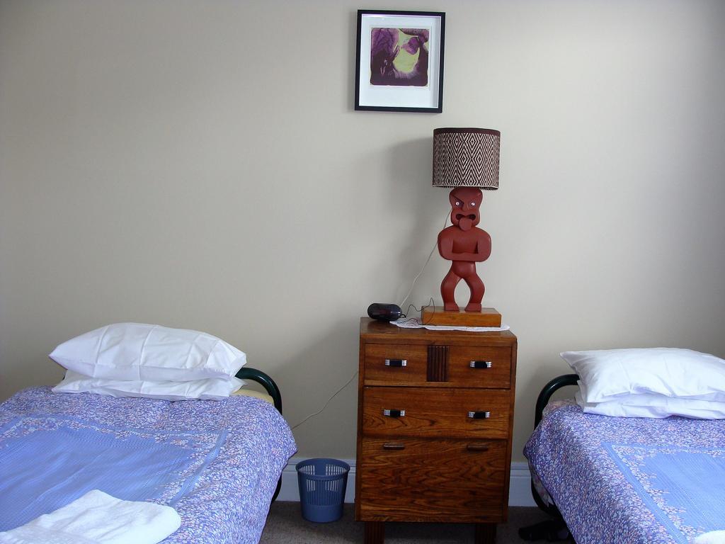 Oamaru Pink Cottage Екстер'єр фото