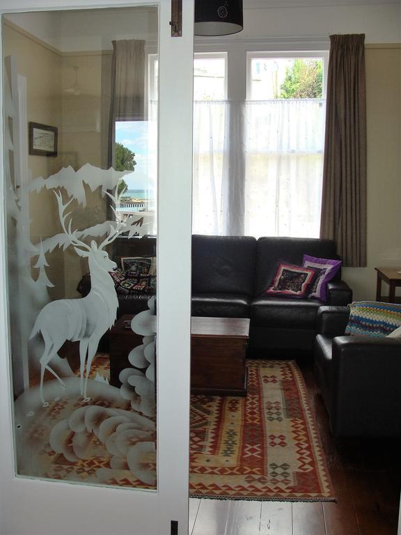 Oamaru Pink Cottage Екстер'єр фото