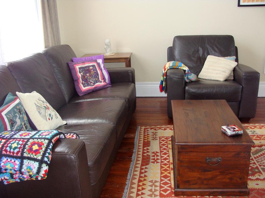 Oamaru Pink Cottage Екстер'єр фото